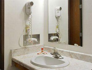 Super 8 By Wyndham Battle Mountain Hotel Bagian luar foto